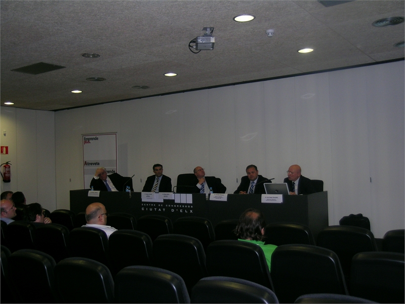 Foro de Financiaci�n: Punto de Encuentro de Inversores y Emprendedores 10 de mayo 9