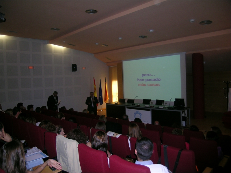 �La innovaci�n al servicio de los profesionales de enfermer�a�-10