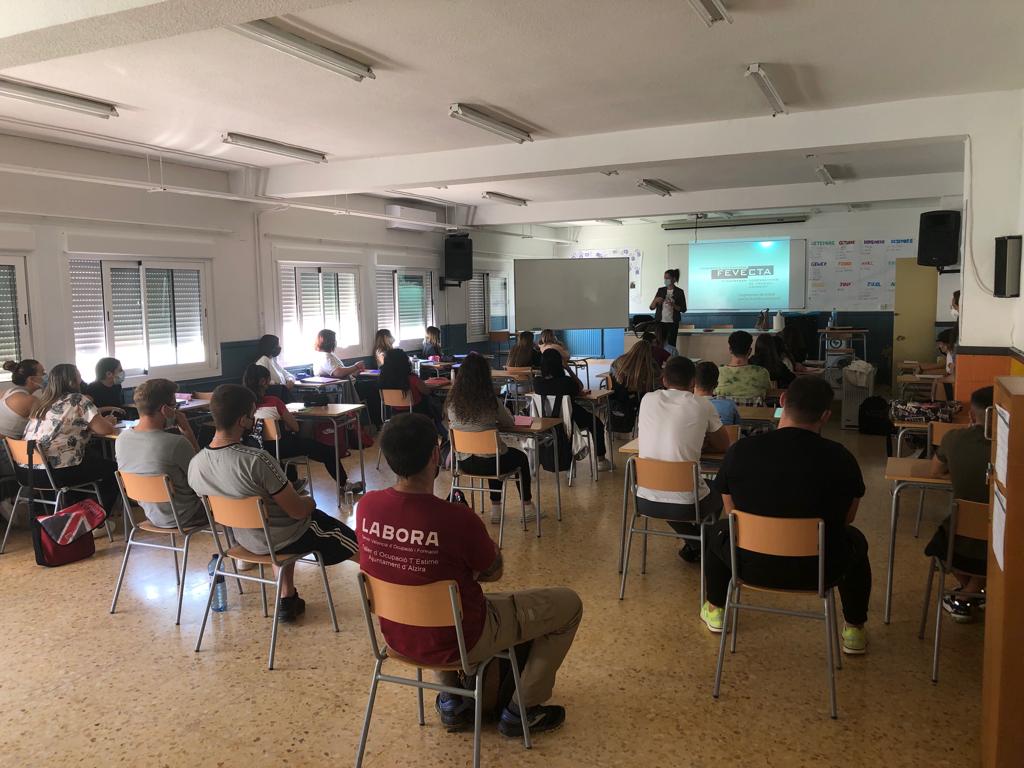 Emprender en cooperativa, una v�a con ventajas para personas aut�nomas y desempleadas