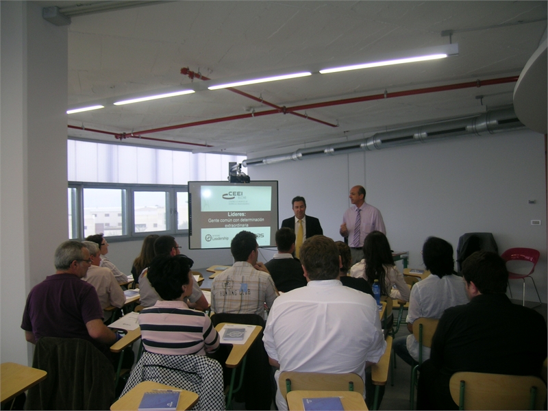 L�deres: Gente com�n con determinaci�n extraordinaria-4