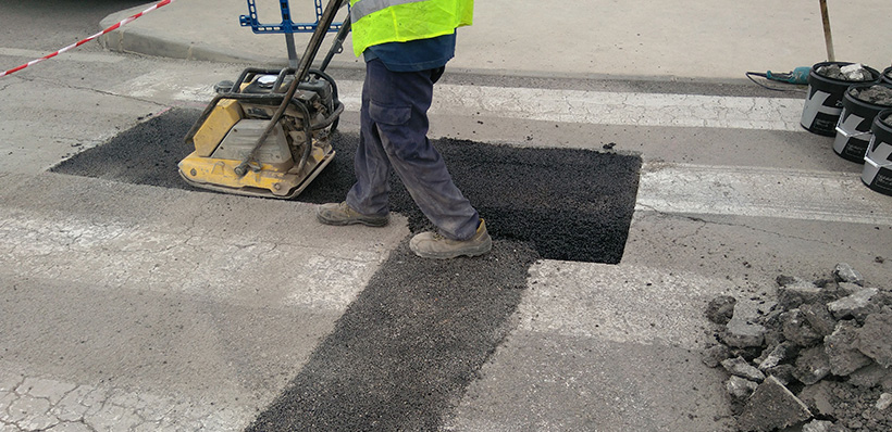 �C�mo reparar un bache con Asphalt-fix?