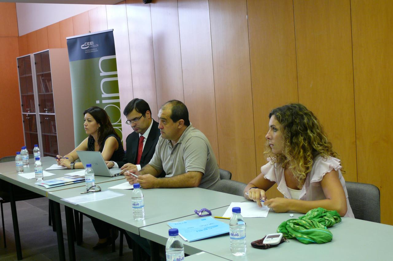 Presentaci�n de los proyectos empresariales del curso Creaci�n de Empresas Innovadoras 2011