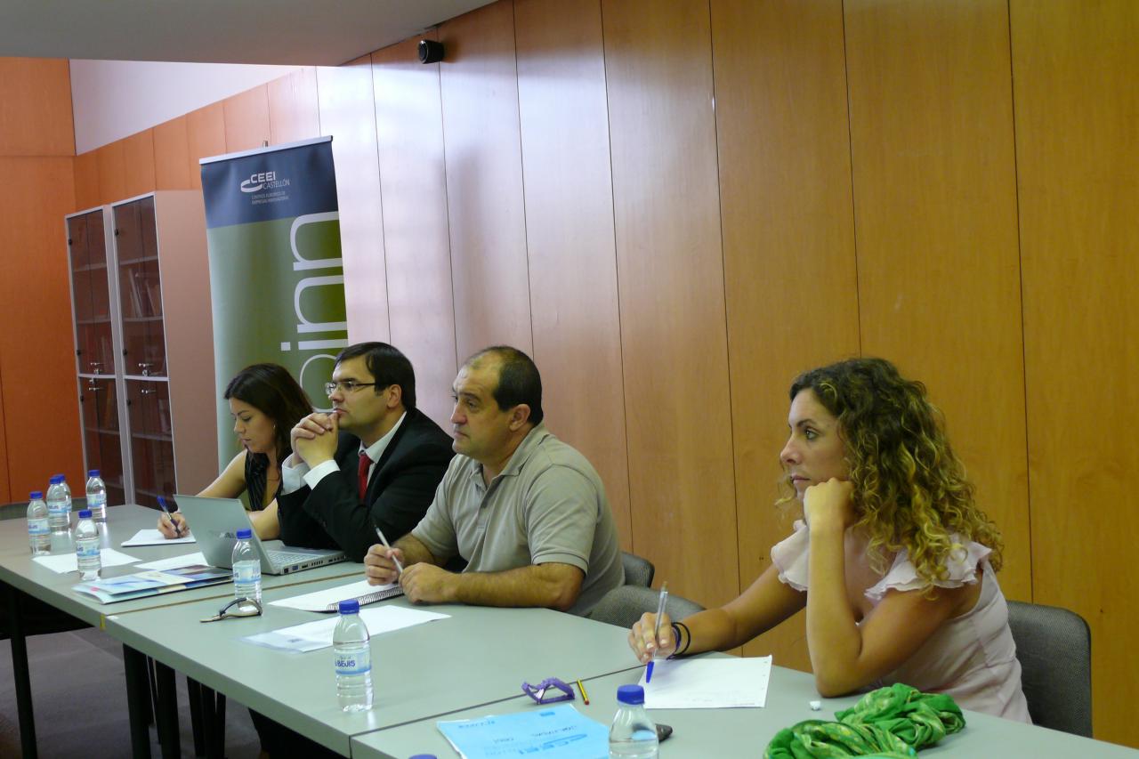 Presentaci�n de los proyectos empresariales del curso Creaci�n de Empresas Innovadoras 2011