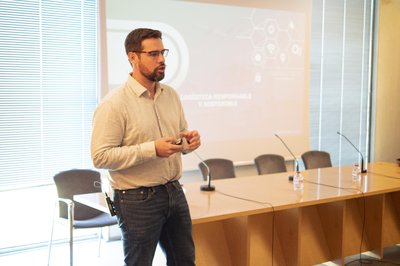 "Blockchain aplicado a la Logística", Andrés Garrido- Chaingo Tech