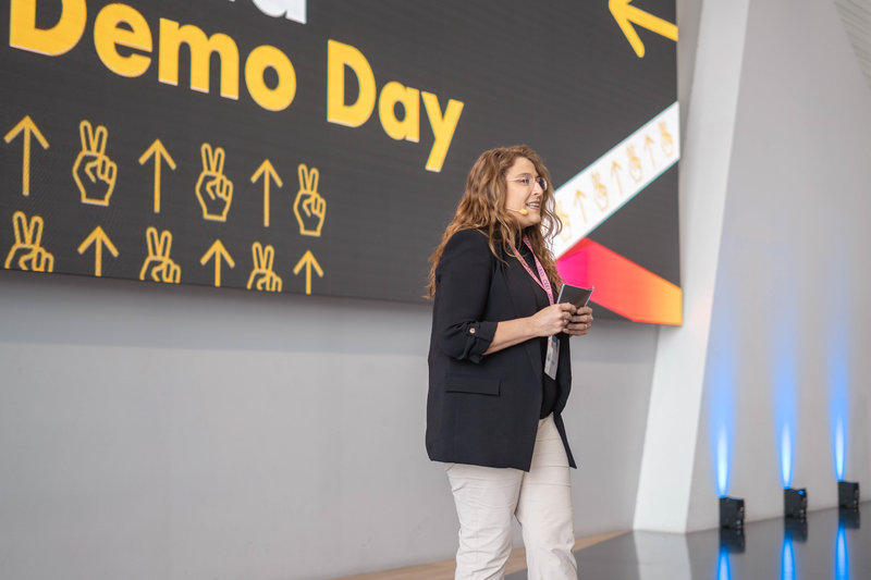 Imagen Demo Day 6� Edici�n ScaleUp[;;;][;;;]