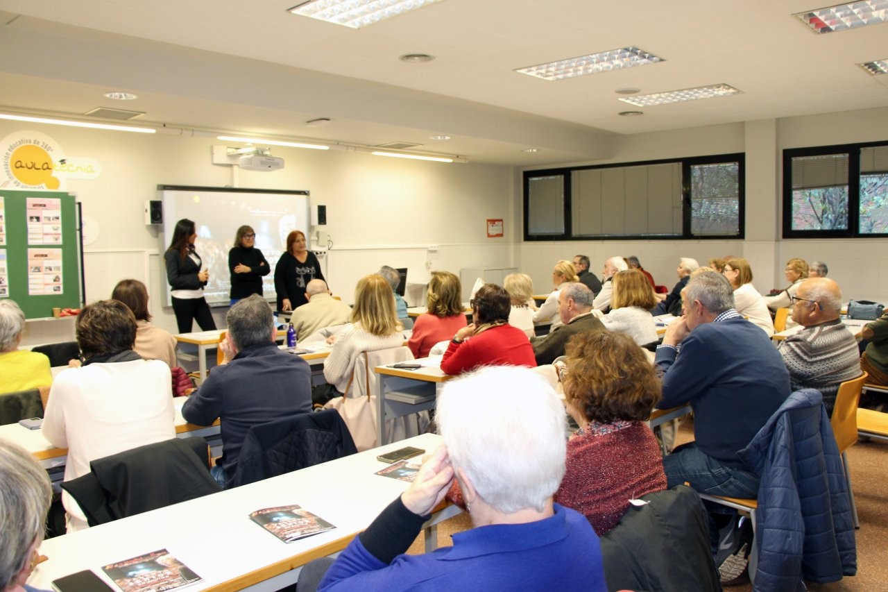 El talento s�nior transforma la experiencia en futuro en el Congreso �uria S�nior