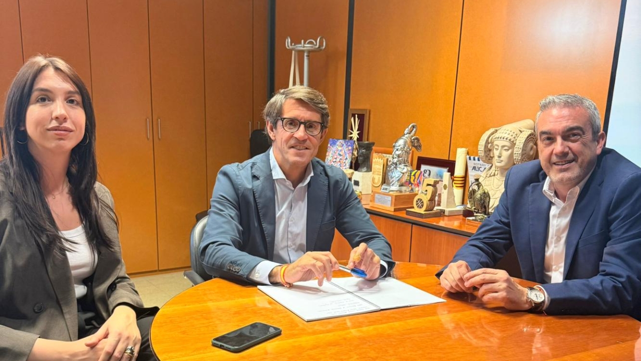 El CEEI Elche y la Diputaci�n de Alicante se re�nen para reforzar el trabajo conjunto por el emprendimiento y la innovaci�n