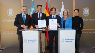 La Autoridad Portuaria y El Ayuntamiento refuerzan la colaboración puerto-ciudad con la firma de dos protocolos