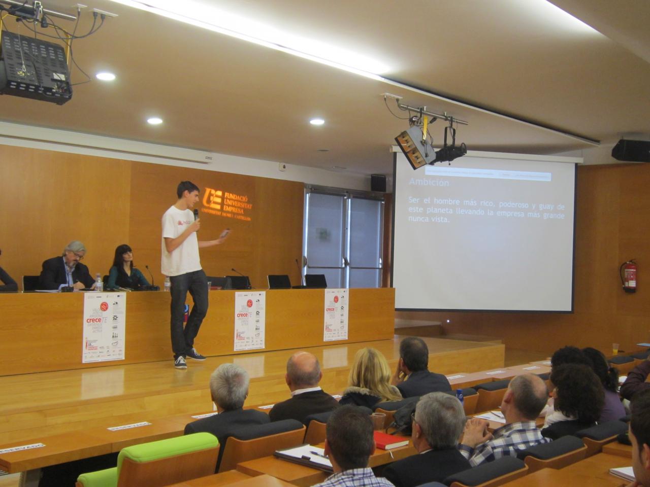 Plenario: �Vivo en el futuro y esto es lo que veo�