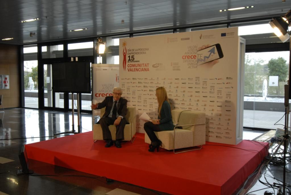 35 DPECV2012 Set Entrevistas Feria VLC. Salvador Gil Gironés