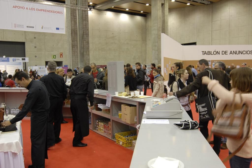 51 DPECV2012 Bar Plaza central Pabellón 5 Networking