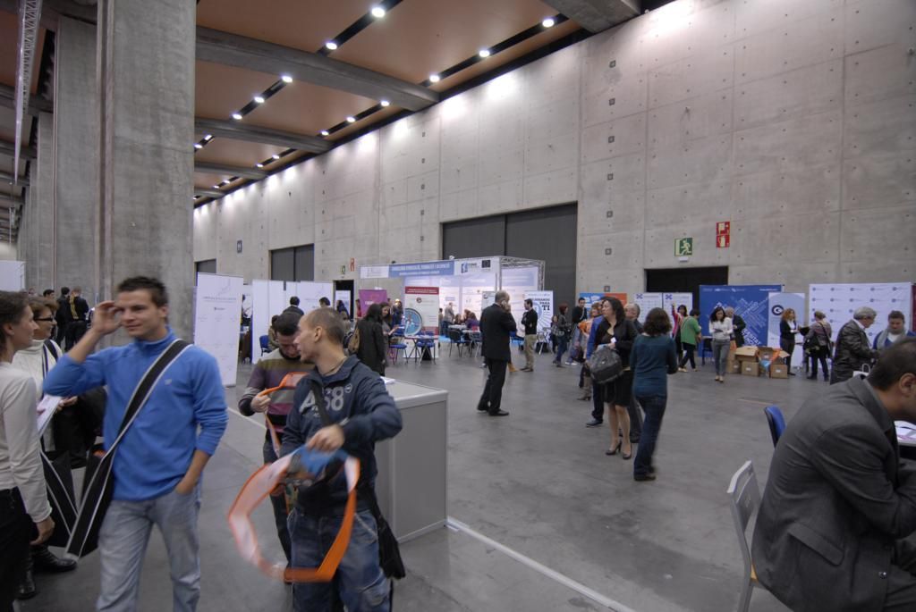 109 DPECV2012 Stands Zona Entidades Información y Orientación