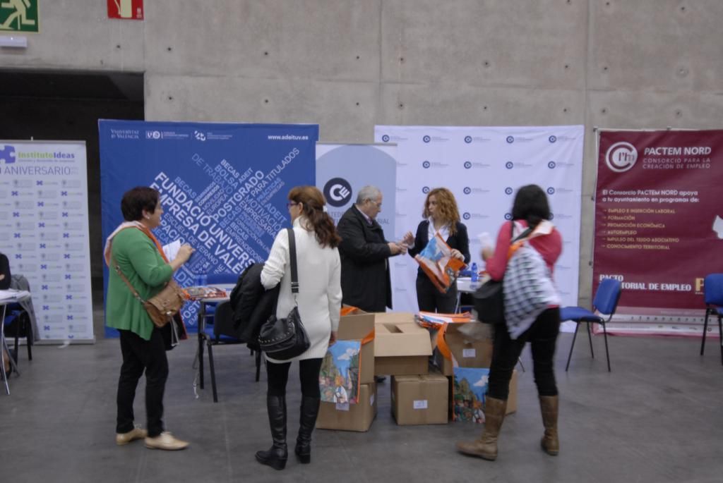 111 DPECV2012 Stands Zona Entidades Informaci�n y Orientaci�n