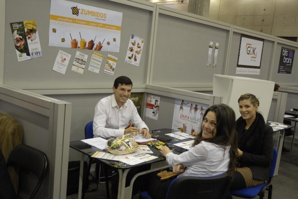 498 DPECV2012 Zumbidos Muestra de empresas reciente creaci�n