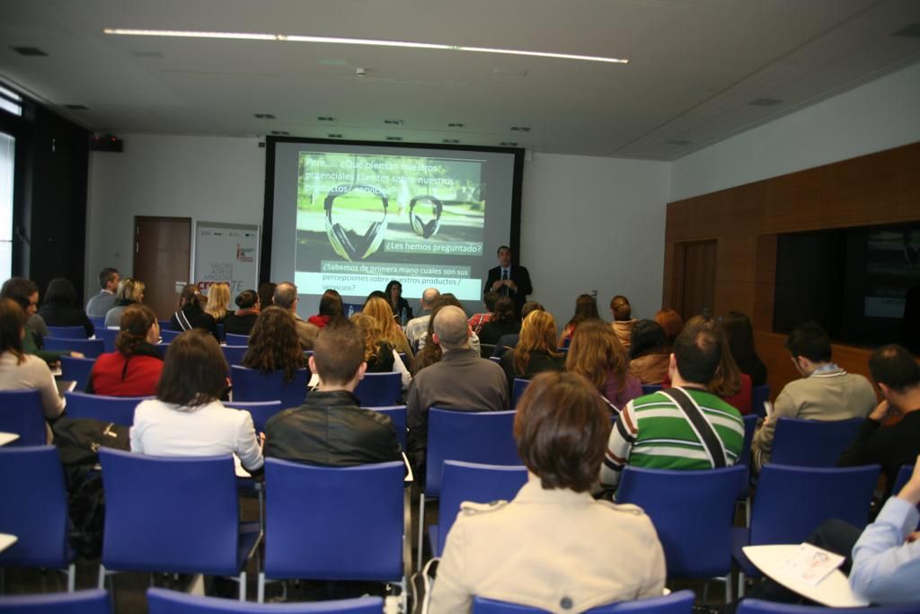 709 DPECV2012 Centro eventos salas