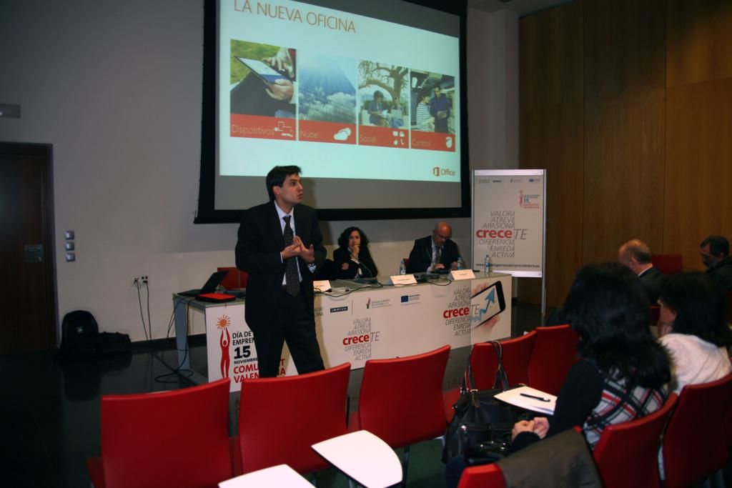 813 DPECV2012 Centro eventos salas