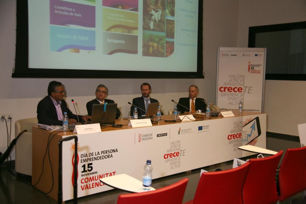 1236 DPECV2012 Centro eventos Salas