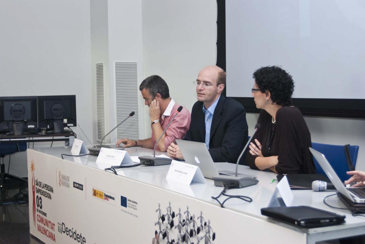 283 DPECV2011 centro eventos sesiones redes sociales 4