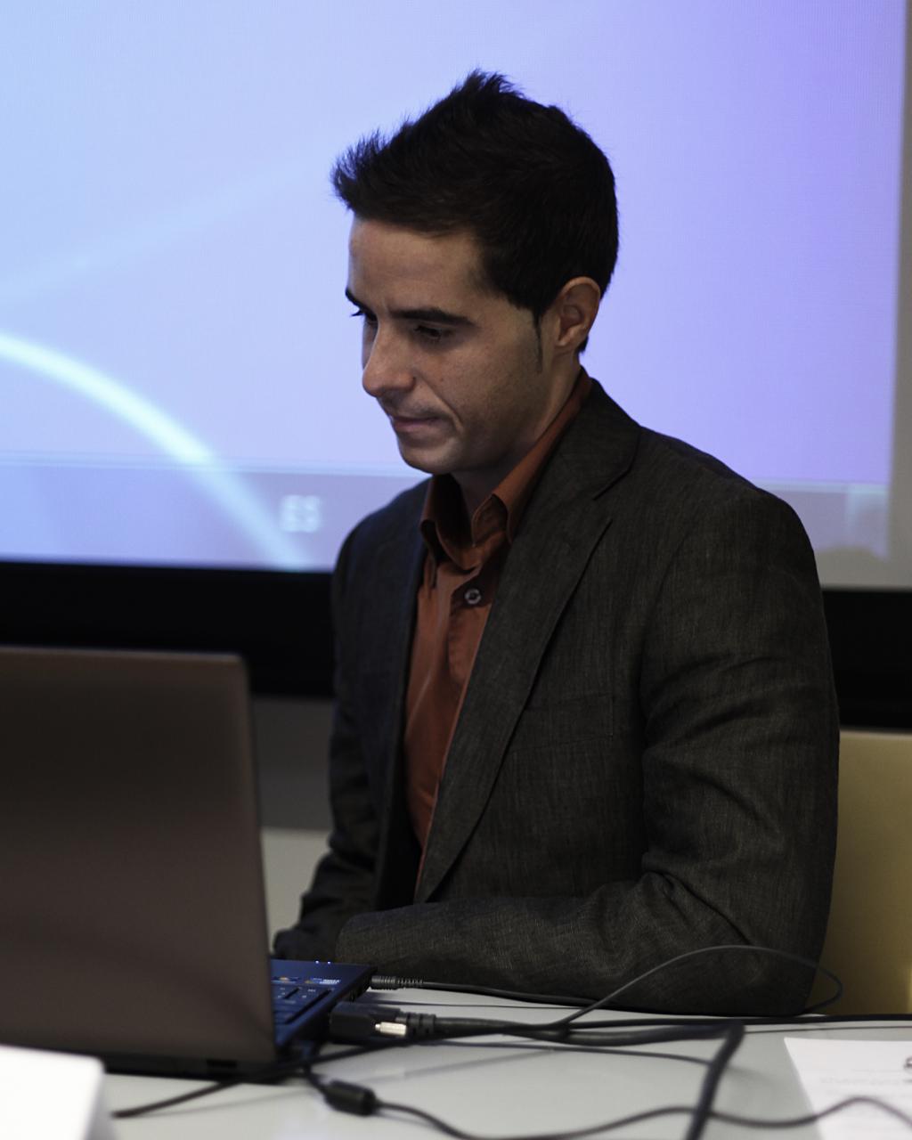 377 DPECV2011 centroeventossalas