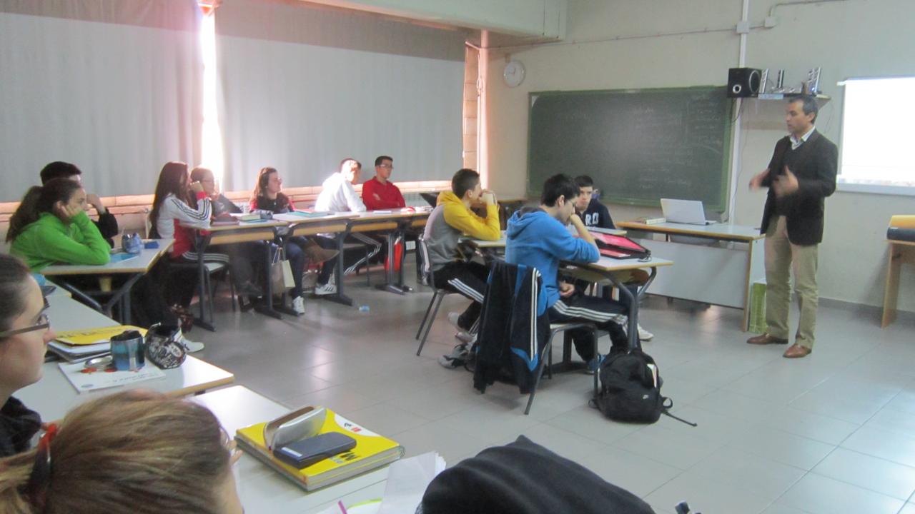 Taller Emprende+. IES Rosa Mola, Ram�n Sebasti�.
