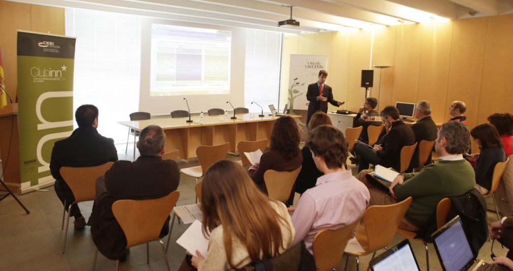 Jornada sobre deducciones fiscales. Salón de actos CEEI Castellón.