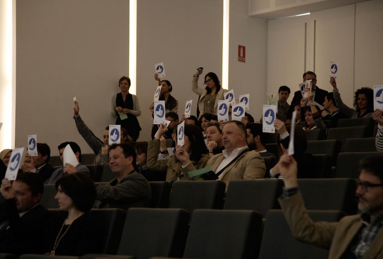 Público vota presentaciones empresas. Enrédate Ontinyent.