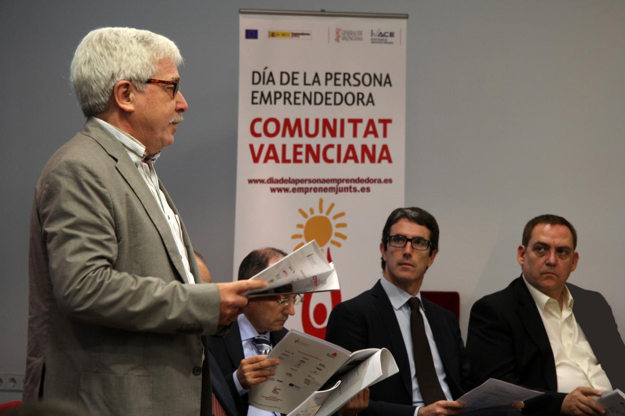 PRIMERA REUNION COMIT� COORDINACI�N Y PROGRAMACION DPECV 2013 01