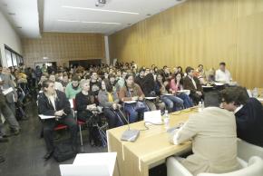 196 Centro de Eventos (Sala 3G 11:00h.) #DPECV2013 