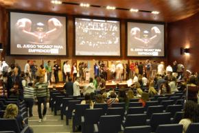 256 Centro de Eventos (Auditorio 1 11:00h.) #DPECV2013