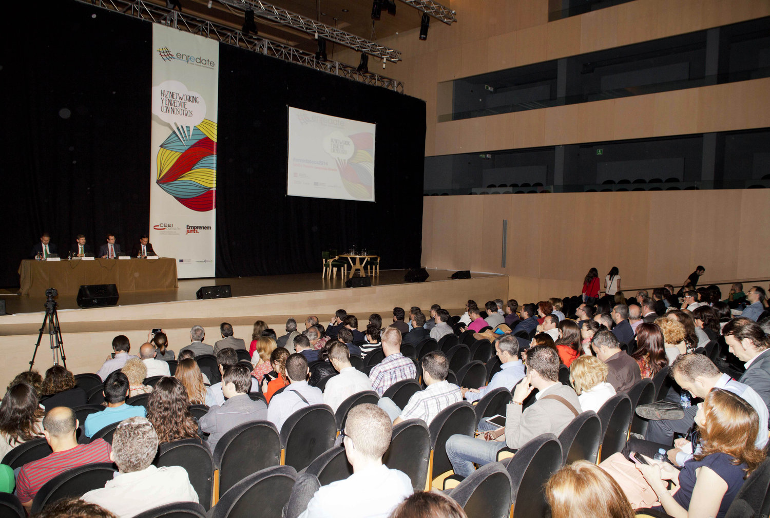 Asistentes al plenario enr�date 2014