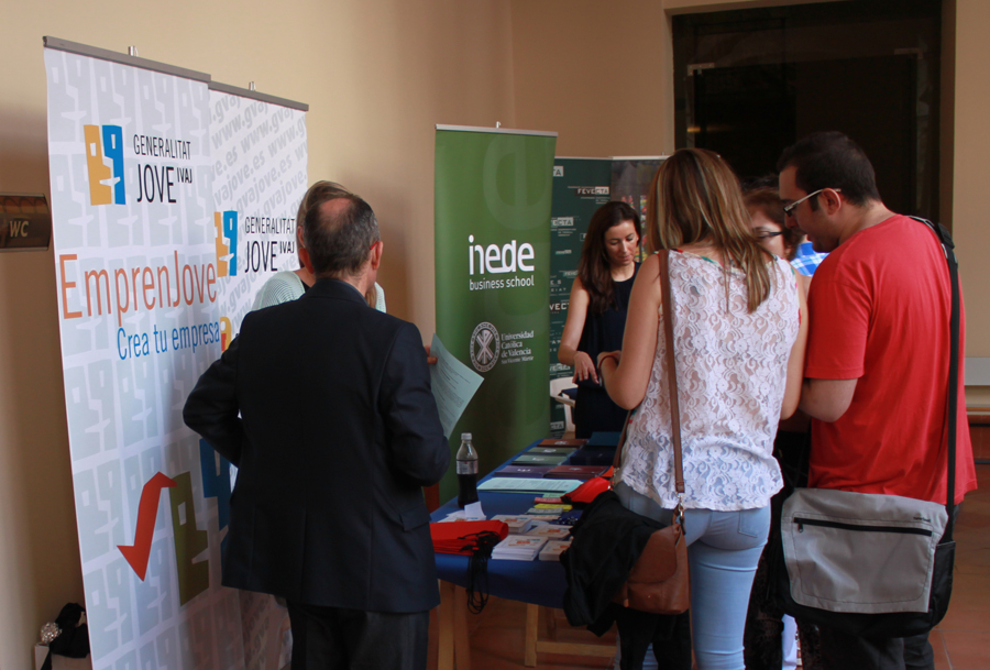 Stands Enr�date 2014