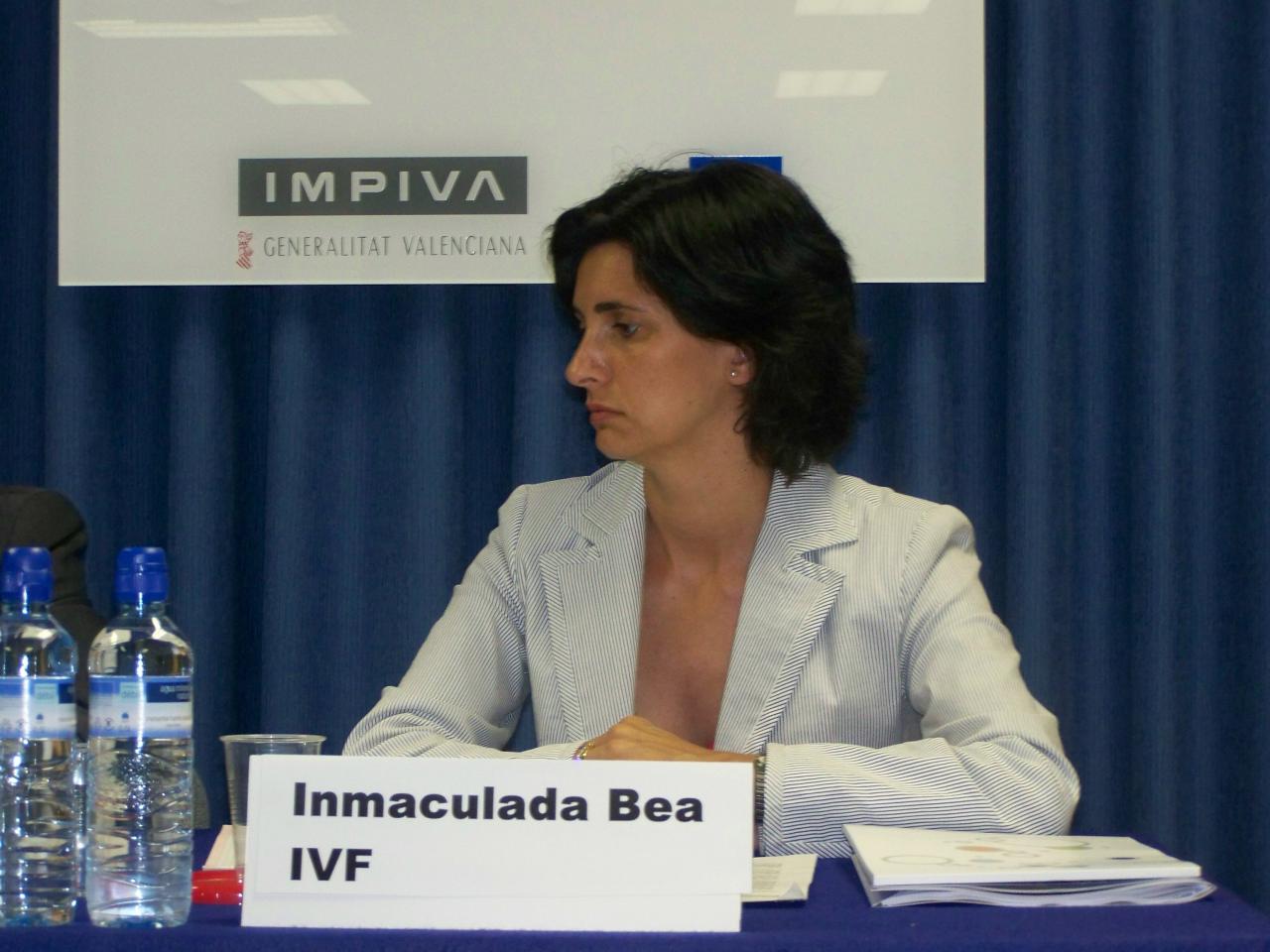 Inmaculada Bea , IVF, en el Foro de financiaci�n de la innovaci�n