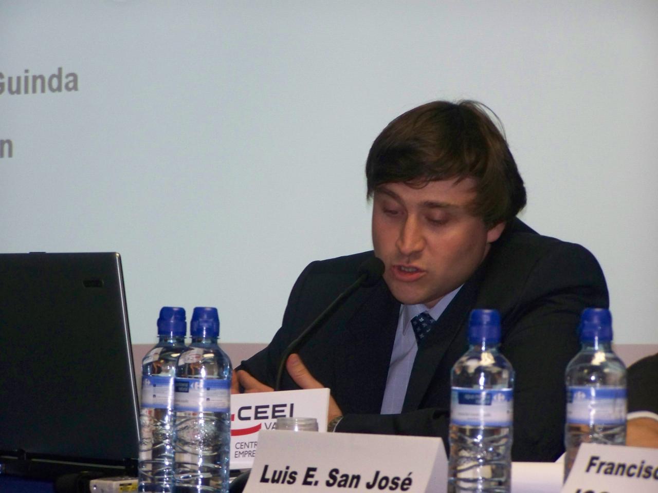 Francisco Javier G�mez, ICO, foro de financiaci�n CEEI Valencia 2008
