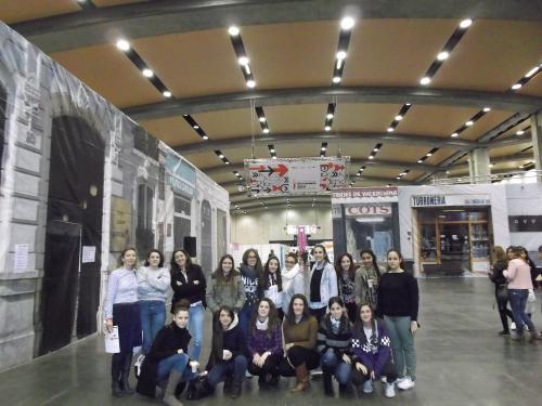 Foto grupo IES GABRIEL MIR� EIE GRADO MEDIO 2014 en la macrojornada de Valencia