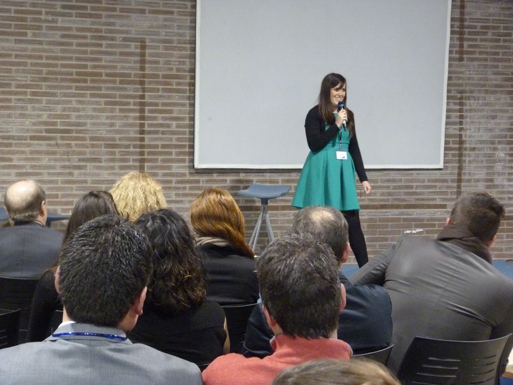 Las tres sillas en Feria H�bitat Valencia #AlineaHabitat