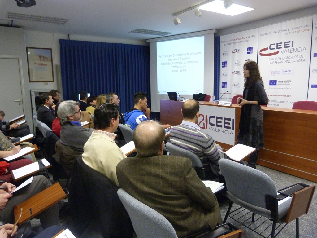 �C�mo Inspirar a mi equipo? El l�der Coach (4)