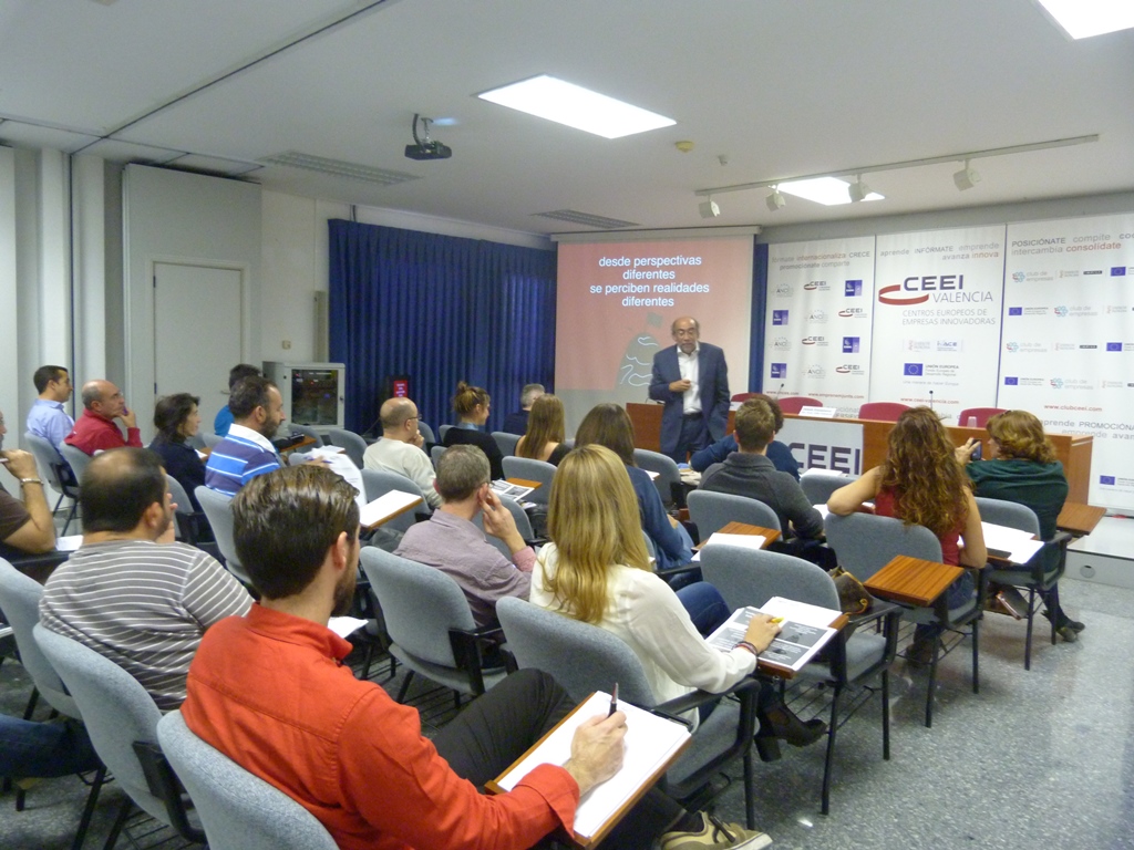 Jornada: "Consigue el �xito de tu empresa con una metodolog�a creativa" 1