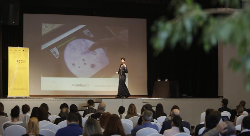 Bel�n Torregrosa FIPCS15