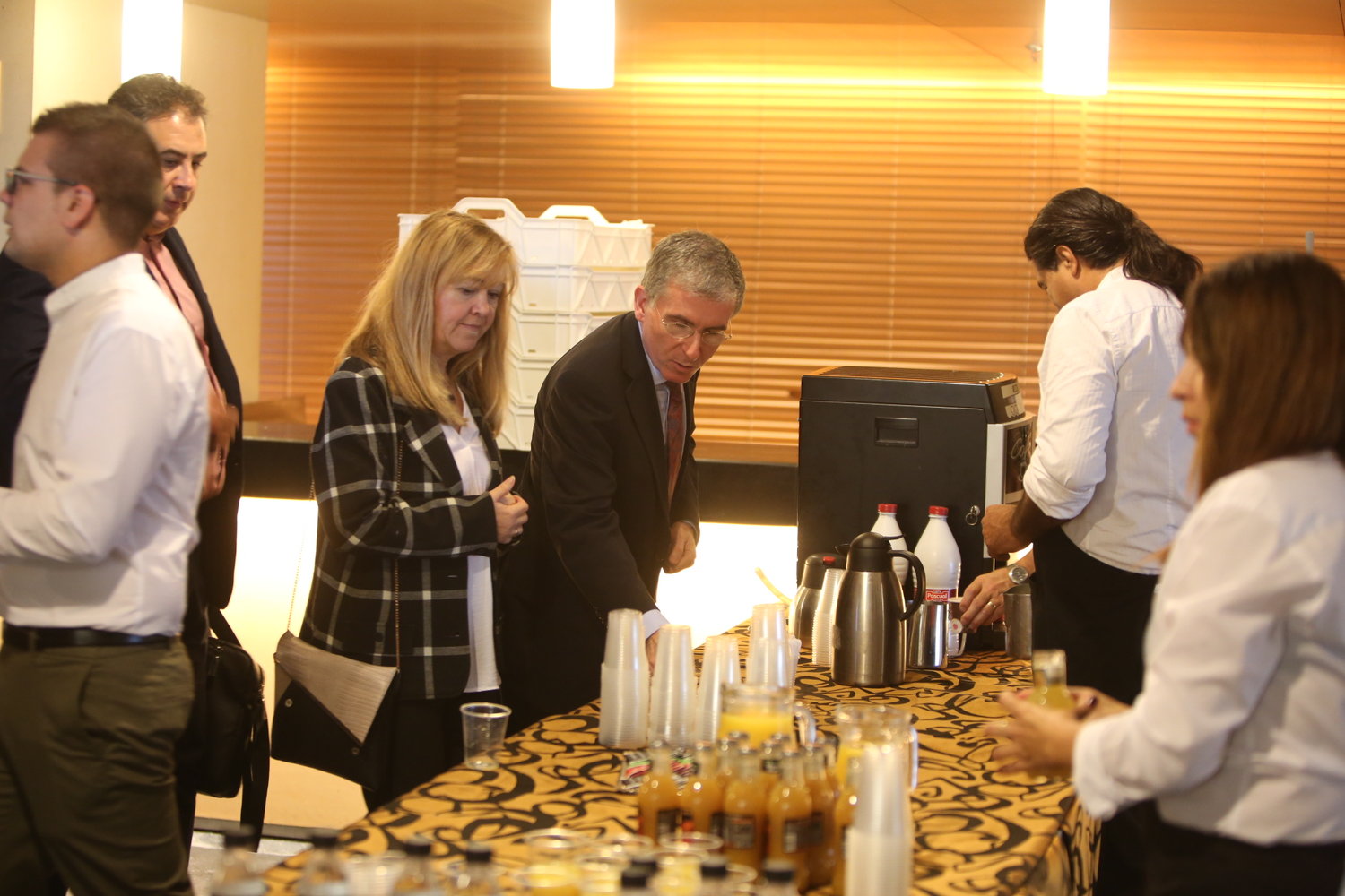 Enr�date 2016. Caf� networking[;;;][;;;]