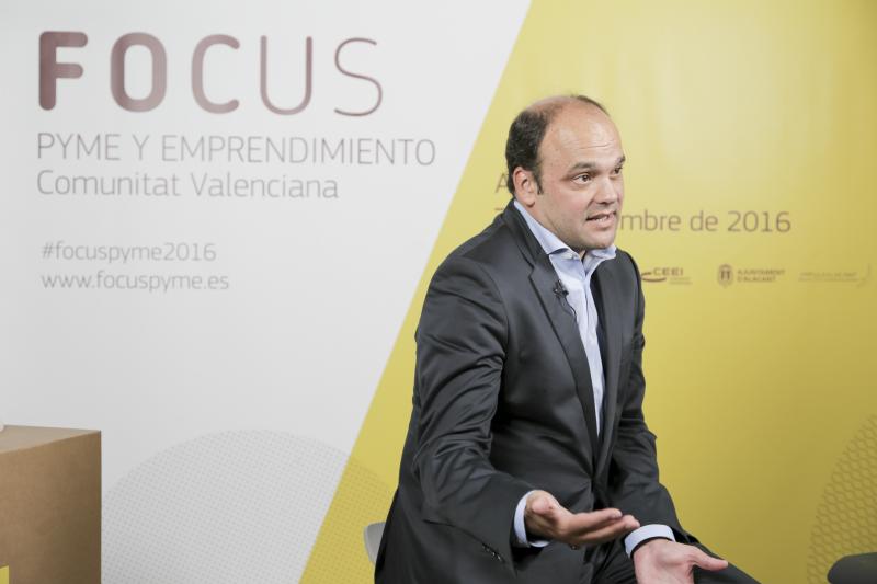 Jos� Carlos D�ez en el set de entrevistas de Focus Pyme y Emprendimiento[;;;][;;;]