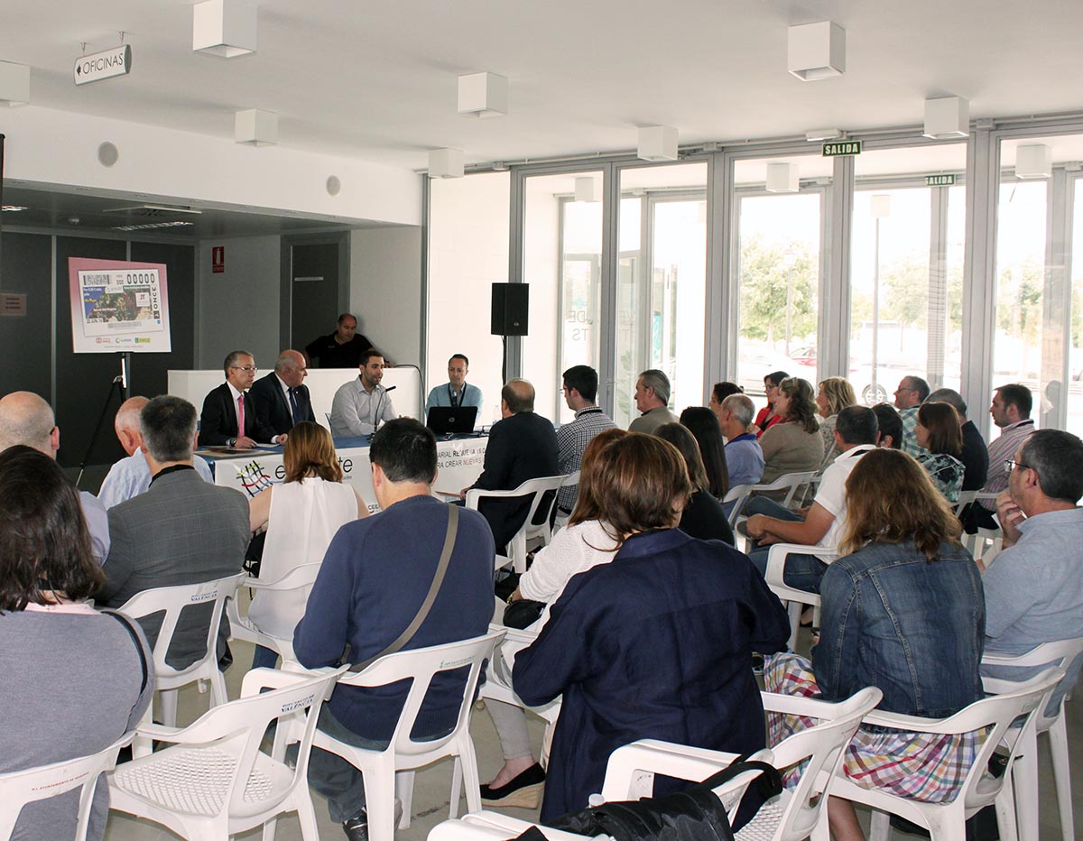 Presentaci�n cup�n Enr�date Requena[;;;][;;;]