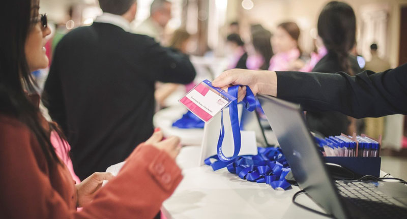 Entrega acreditación por radiofrecuencia