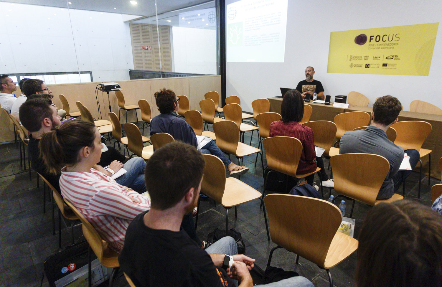 Econom�a solidaria, una alternativa al modelo capitalista[;;;][;;;]