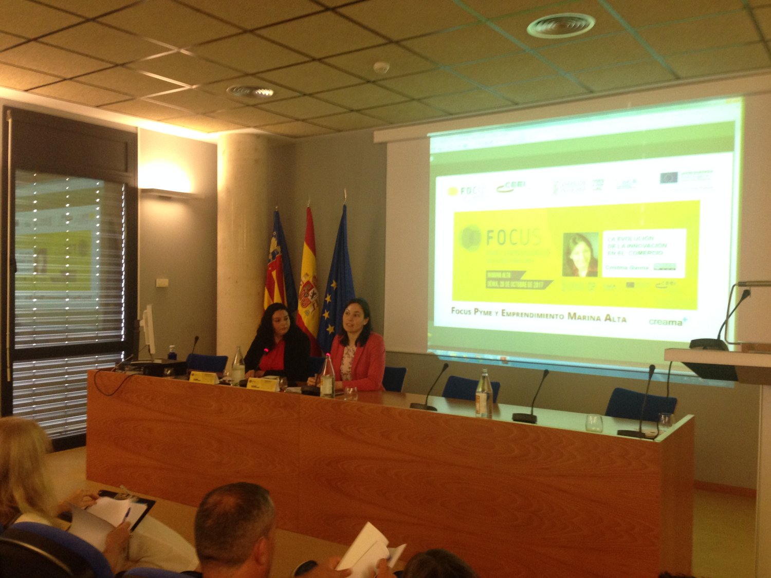 Taller 3: La evoluci�n de la innovaci�n en el comercio[;;;][;;;]