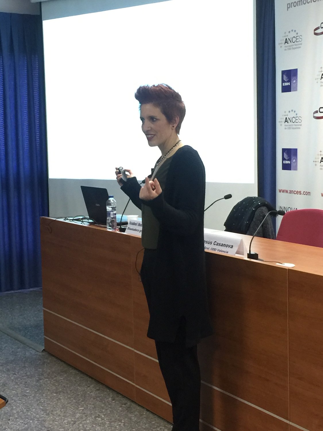 Jornada Claves para saber si tu identidad corporativa es la adecuada 2[;;;][;;;]