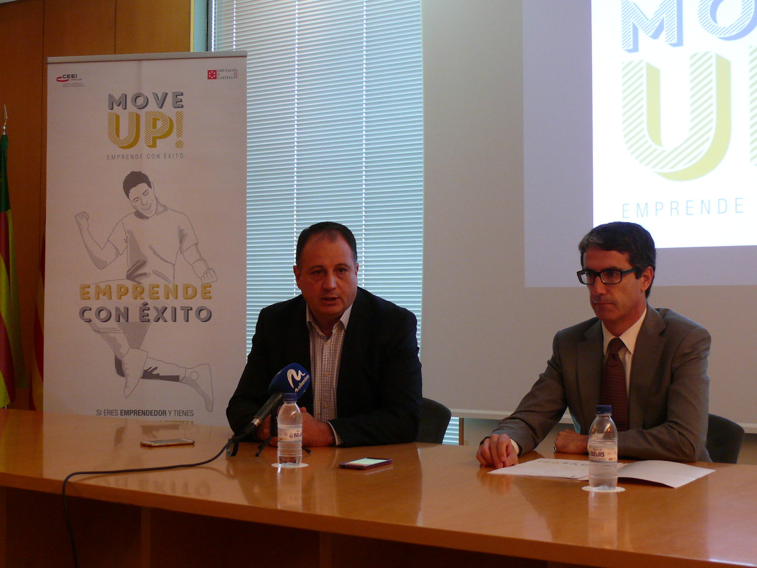 Presentaci�n II edici�n programa move up! emprende con �xito[;;;][;;;]