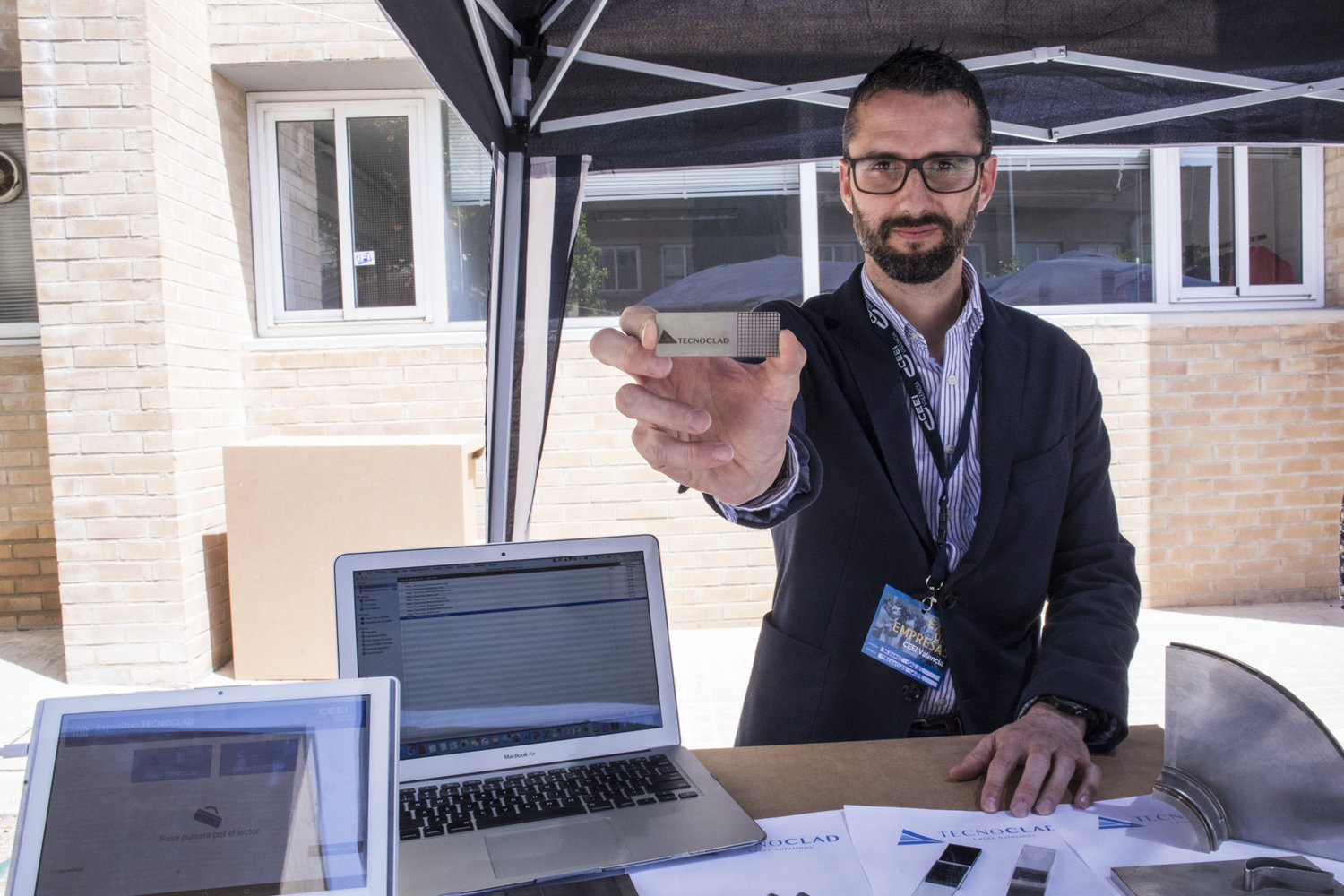 27� Expo Day Empresas 1[;;;][;;;]