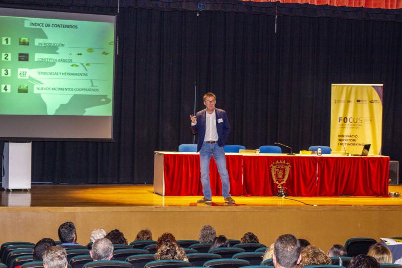 Conferencia David Pino. Focus Pyme y Emprendimiento Alto y Medio Vinalop�[;;;][;;;]