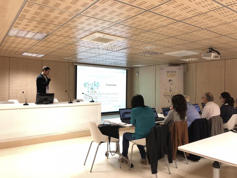 Fase preselecci�n proyectos MOVE UP! Emprende con �xito 2018[;;;][;;;]