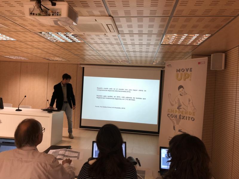 Fase preselecci�n proyectos MOVE UP! Emprende con �xito 2018[;;;][;;;]